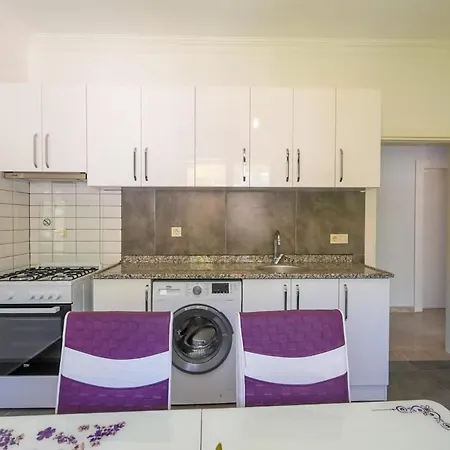 Modern Flat Near Public Transportation In Kemer Апартаменты
